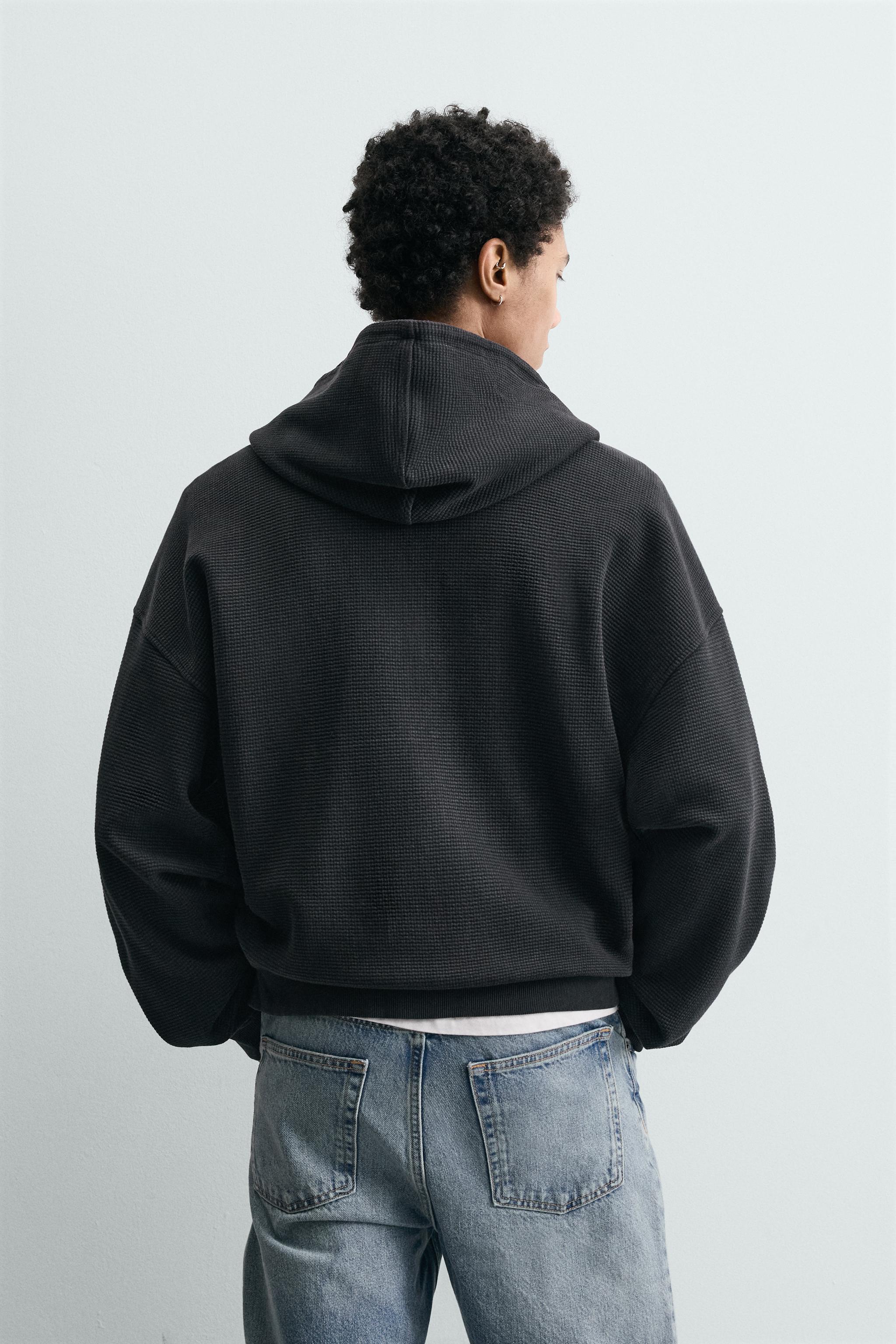 HOODIE WAFFLE DÉLAVÉ À CAPUCHE
